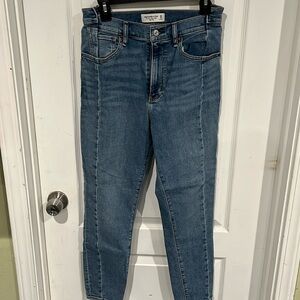 Abercrombie & Fitch super skinny ankle high rise